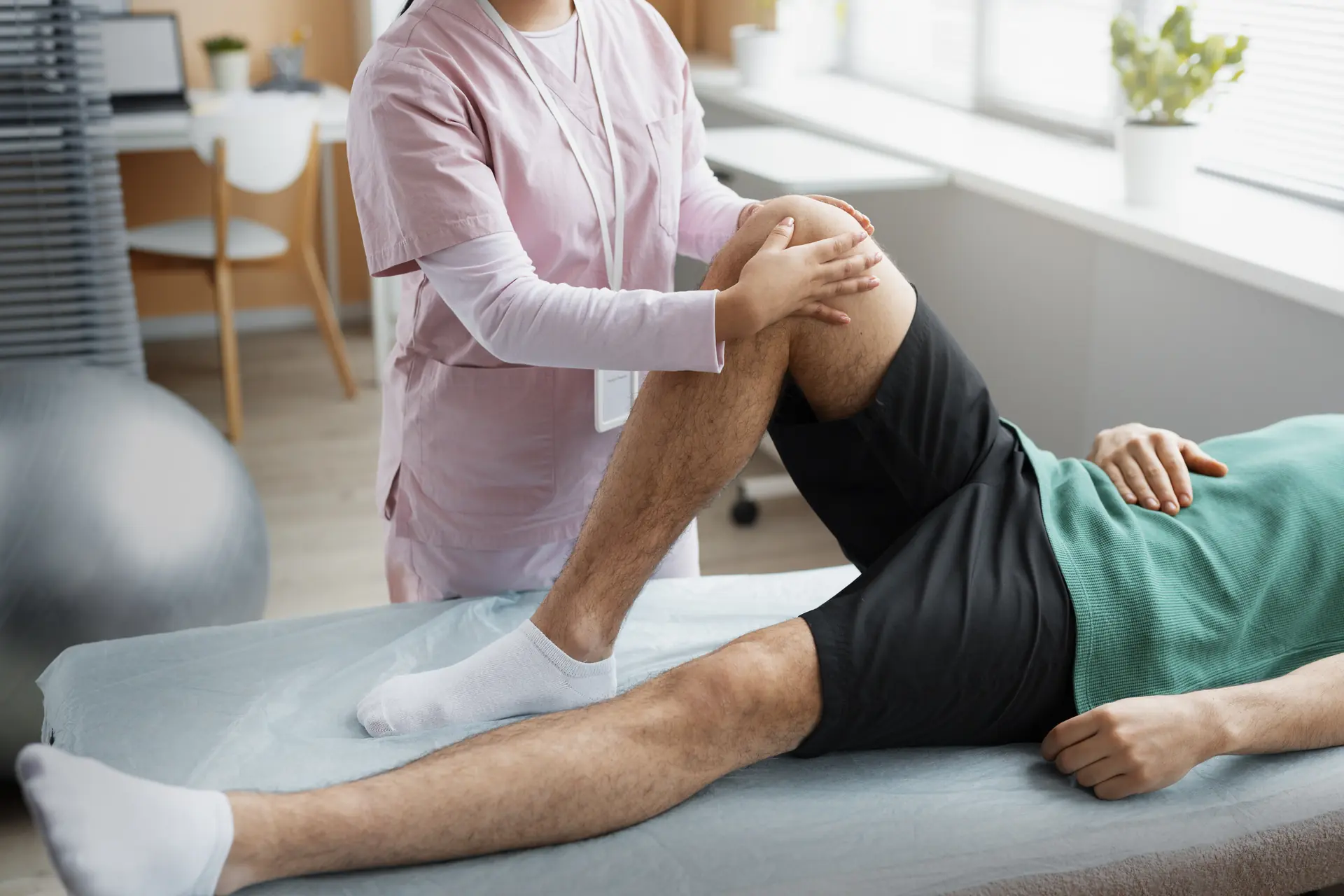 Knee Pain treatment at RED Physiotherapy